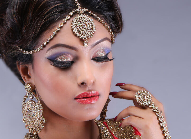 Cut crease makeup on Indian bride